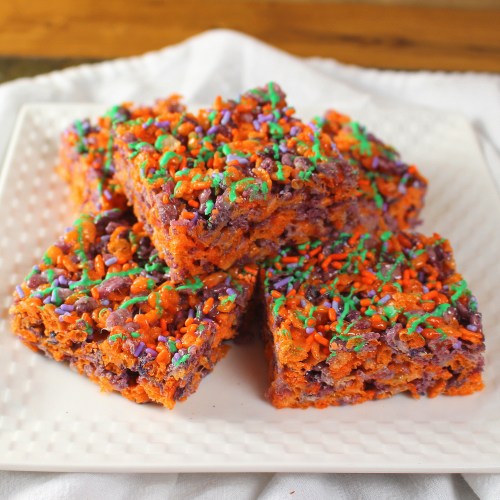 Fruity Halloween Rice Cereal Treats #halloweentreatsweek – Palatable Pastime Palatable Pastime