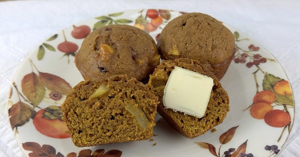 Pumpkin Apple Muffins